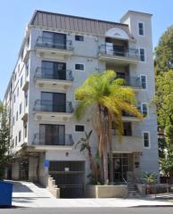 417 Westmoreland Ave, Los Angeles CA  90004-2209 exterior