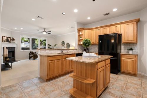 5311 Bull, Austin TX 78727-6644 exterior