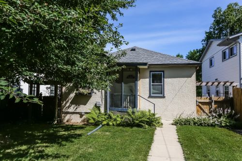 1360 Hartford Ave, Saint Paul MN 55116-1648 exterior