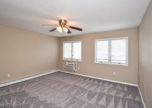 67 Victory Ct, Dover NJ 07801-5563 exterior