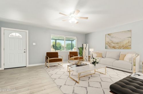 2925 42nd Ave, Phoenix AZ  85019-4323 exterior