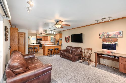 5236 24 St, Milwaukee WI 53204-2505 exterior