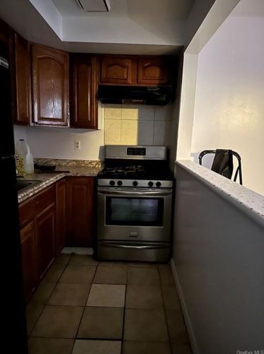 1477 Crotona Pl, Bronx NY 10456-2137 exterior