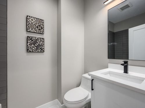 2404 Moffat St, Chicago IL  60647-4311 exterior