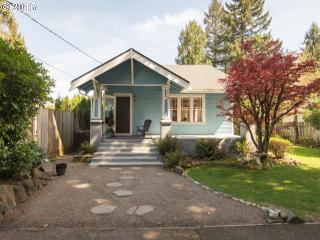 3216 157th Ave, Portland, OR 97236-2158