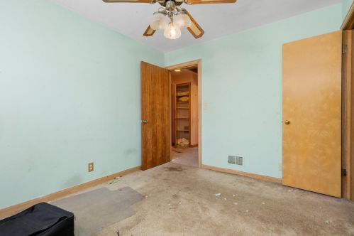 3038 Osceola Ave, Chicago IL 60634-3309 exterior