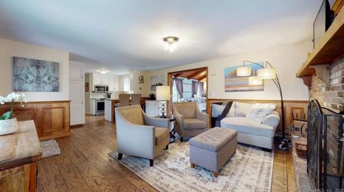 30 Marjorie Ln, Vernon, CT 06066-4008