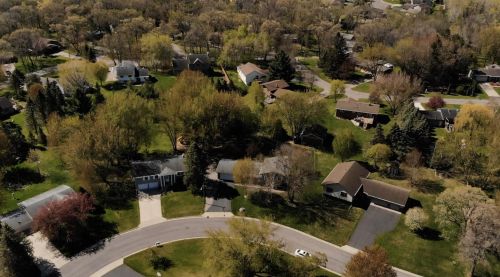 820 Brookwood Ln, Sartell, MN 56377-1809