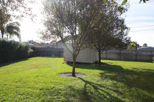 1146 Kalevala Dr, Fort Pierce FL 34953-6810 exterior