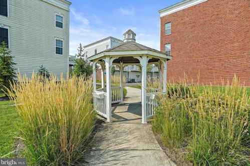 2139 Little Sorrel Way, Silver Spring MD 20902-2893 exterior