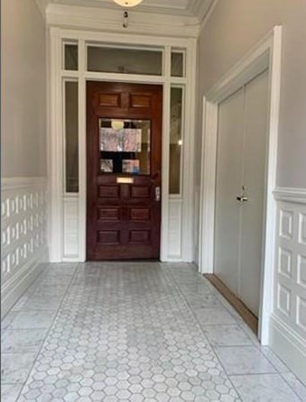 220 Newbury St, Boston MA 02116 exterior