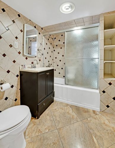 2818 72 Ct, Chicago IL 60707-1507 exterior