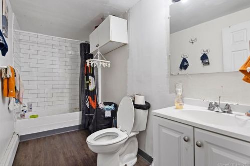 68 Wilson St, New Britain CT 06051-2020 exterior