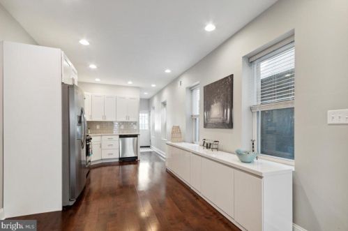 1304 18 St, Philadelphia PA 19140-1015 exterior