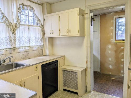 111 Cooke Ave, Manor PA 19036-1403 exterior