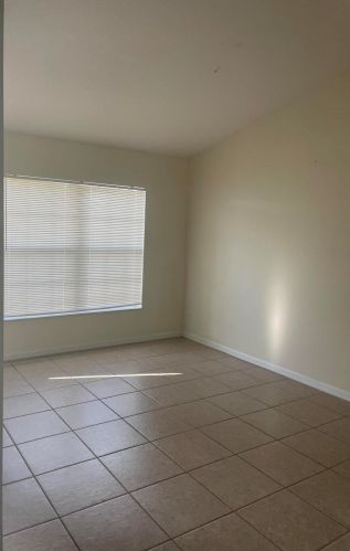 974 California Blvd, Fort Pierce FL  34953-1813 exterior