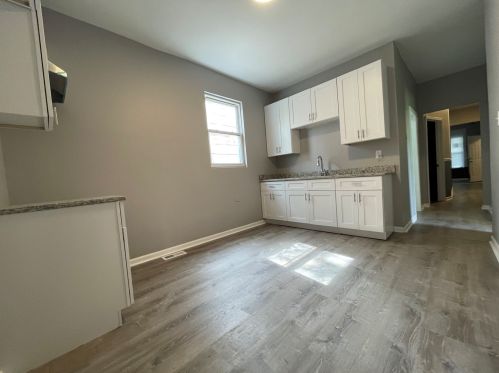 7043 Aberdeen St, Chicago IL 60643-2234 exterior