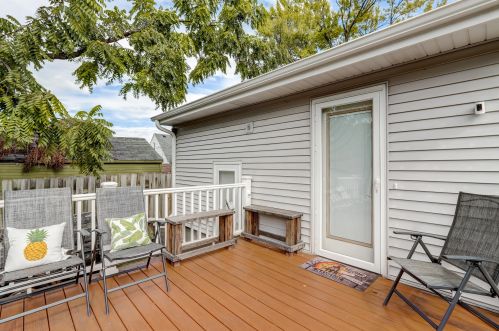 2015 94, Milwaukee WI 53227-1403 exterior