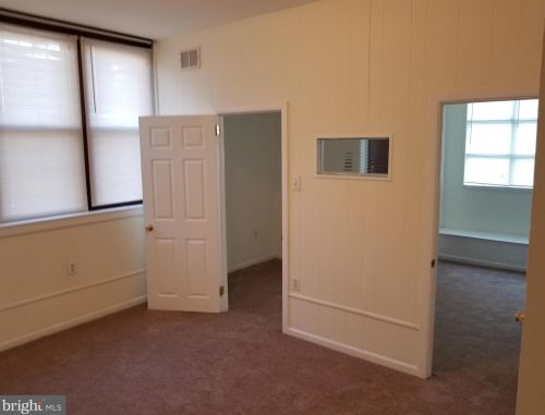 1600 4 St, Philadelphia PA 19148-1303 exterior