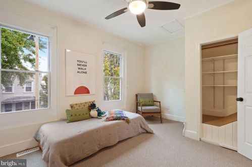 1526 Gales St, Washington DC 20002-4521 exterior