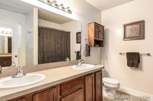 3470 Egner St, Cedar Springs MI 49319 exterior