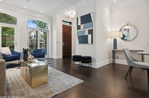 2514 Marshfield Ave, Chicago IL 60614-1907 exterior