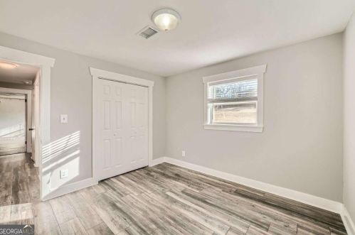 1784 Cherry Vly Cir, Atlanta GA 30316-4825 exterior