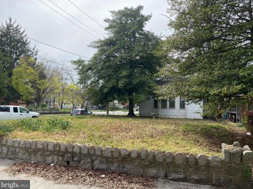 259 Quackenbos St, Washington, DC 20011-1651