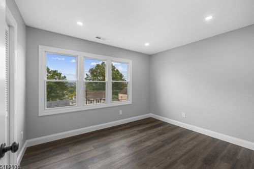 156 Barnert Ave, Paterson NJ  07512-1640 exterior