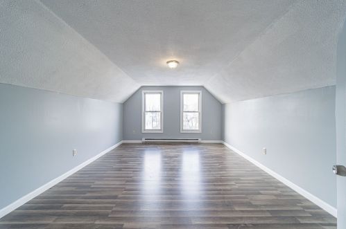 95 Dawes St, Springfield MA 01109-3042 exterior