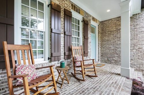 2484 Ellijay Dr, Atlanta, GA 30319-3440