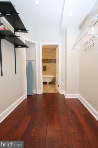 5121 Hazel Ave, Philadelphia PA 19143-1512 exterior