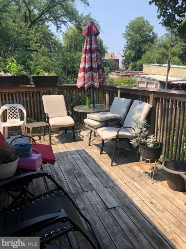 455 Shippen St, Lancaster PA 17602-3637 exterior