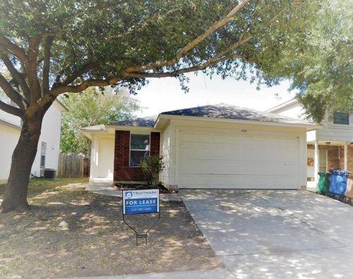 1124 Emmitt Run, Austin TX  78721-3028 exterior