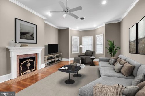 2022 Locust St, Philadelphia PA 19103-5614 exterior