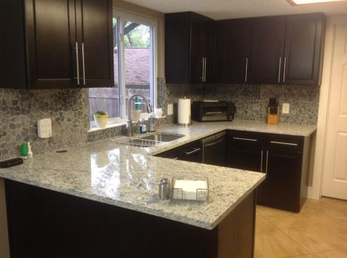 7010 Danwood Dr, Austin TX 78759-3633 exterior