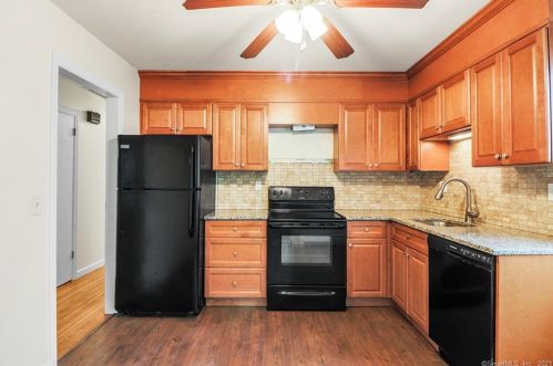 46 Adams Ave, Norwalk CT 06851-2801 exterior