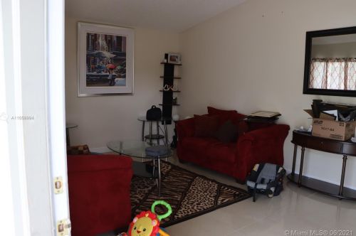 371 Undallo Rd, Fort Pierce, FL 34953-6028