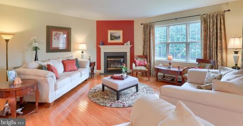 31 Lewiston Cir, Lancaster PA 17601-4883 exterior