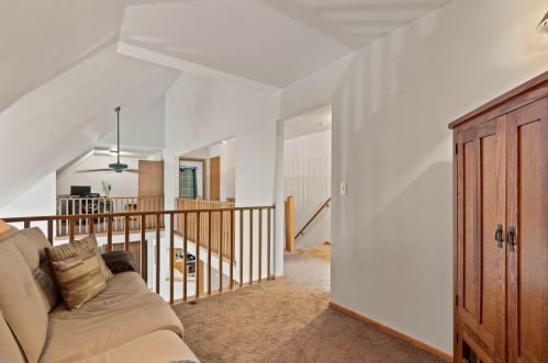 9372 Clovernook St, Milwaukee WI 53224-5211 exterior