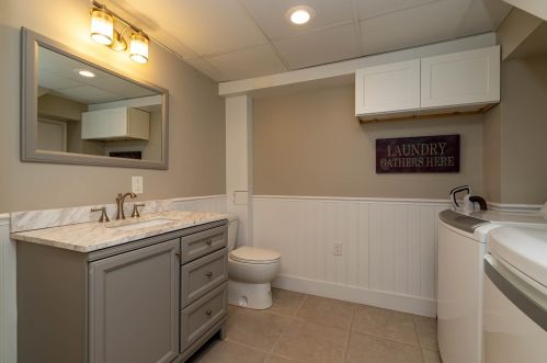 1 Fowler St, Concord NH 03303-1808 exterior