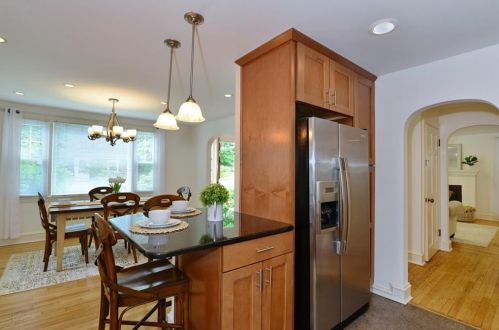 41 4th St, Providence RI 02906-3756 exterior