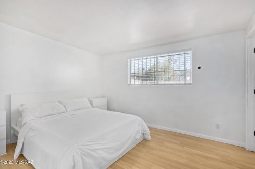 1210 Garden Loop, Tucson AZ  85706-1464 exterior