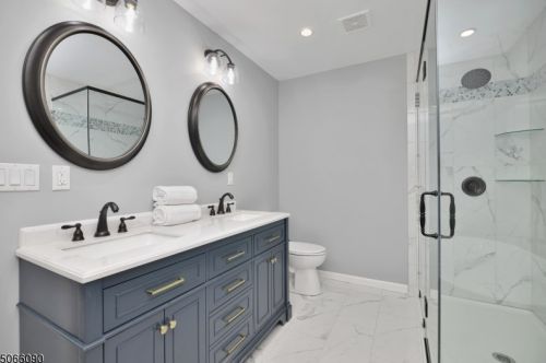 40 Camden Pl, West Milford Lakes NJ  07480-1106 exterior