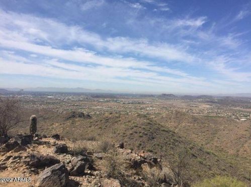 27601 25th Dr, Phoenix AZ  85085-4724 exterior