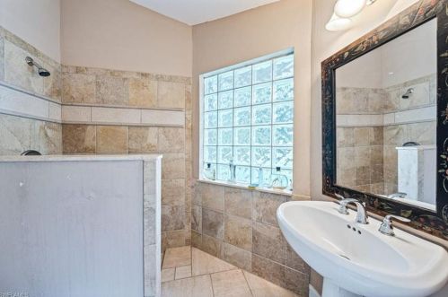 3625 3 Ave, Naples FL 34117-3024 exterior