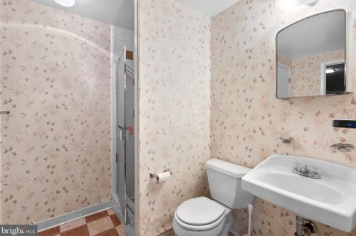 2305 Gate Dr, Silver Spring MD 20906-2208 exterior