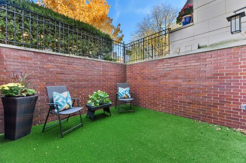 2219 Shakespeare Ave, Chicago IL 60647-3316 exterior