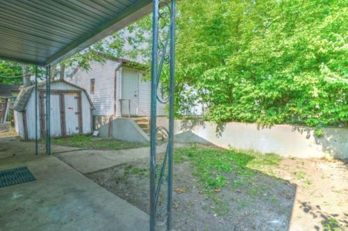 1028 Ironwood, Mishawaka IN 46544-4406 exterior