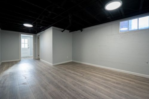 119 Highland Ave, West Springfield MA 01089-1017 exterior